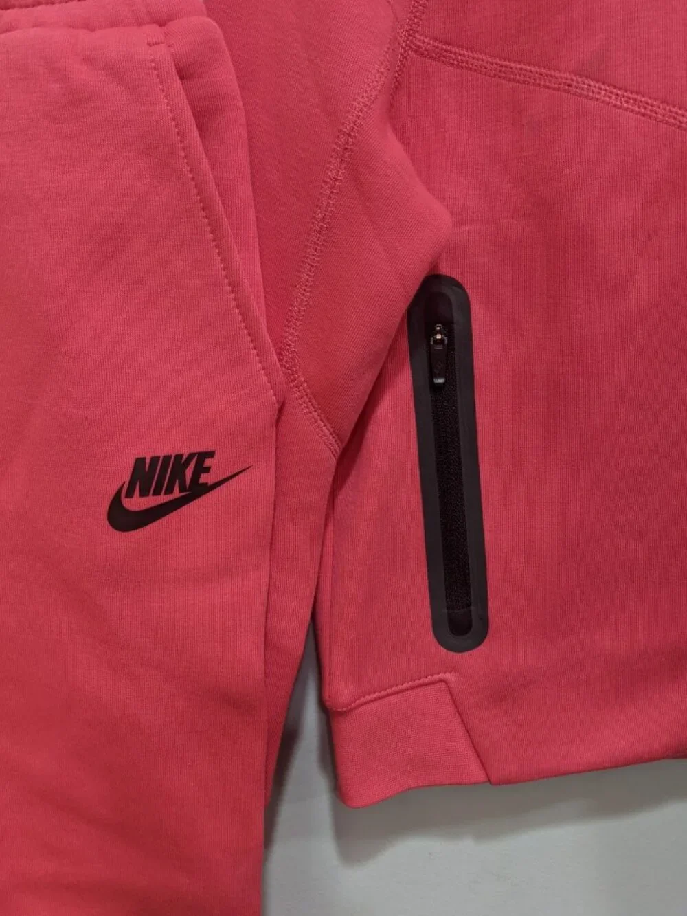 Nike Tech Girls 2 Piece Set Full-Zip Set Aster Pink Size 6X NEW WITH TAGS! - Picture 5 of 12